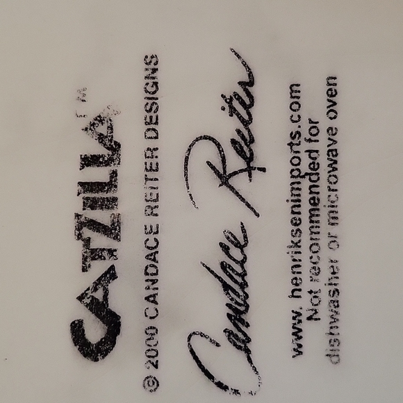 Handpainted Tile  "Catzilla" - Picture 3 of 5